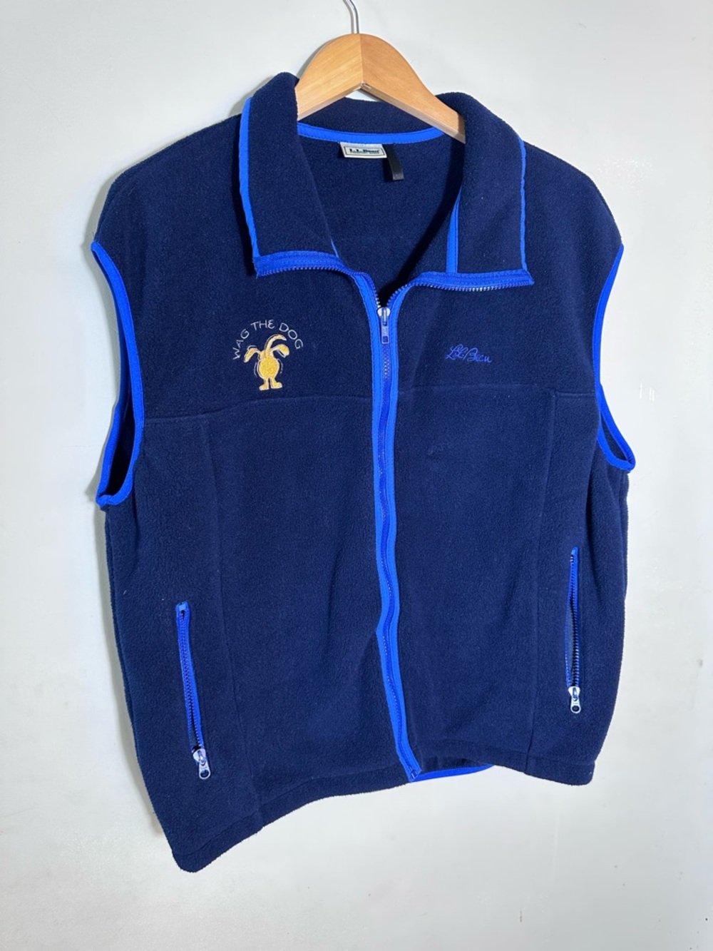 Vintage 90s L.L. Bean Navy blue Fleece Vest with wag the dog logo - Picture 1 of 6